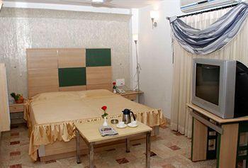 Hotel Tanisha Haydarabad Dış mekan fotoğraf