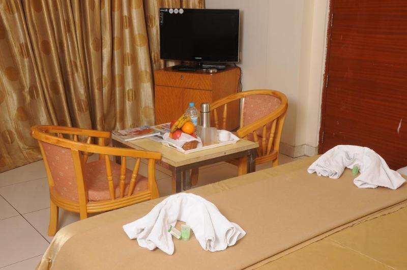 Hotel Tanisha Haydarabad Dış mekan fotoğraf